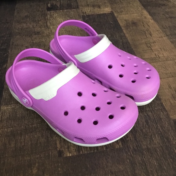 purple crocs women's size 8